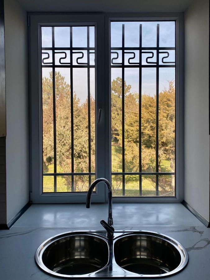 Vernatoon Guest House Vagharshapat Bagian luar foto